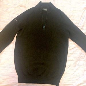 Galvin Green Wool Sweater Men's Small Pullover
1/4 Zip Solid Black Golf Casual.